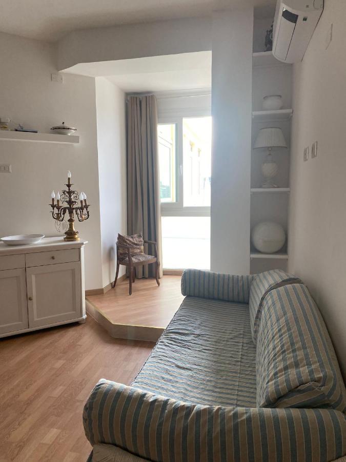 Sky And Sea Apartment Cagliari Exterior photo