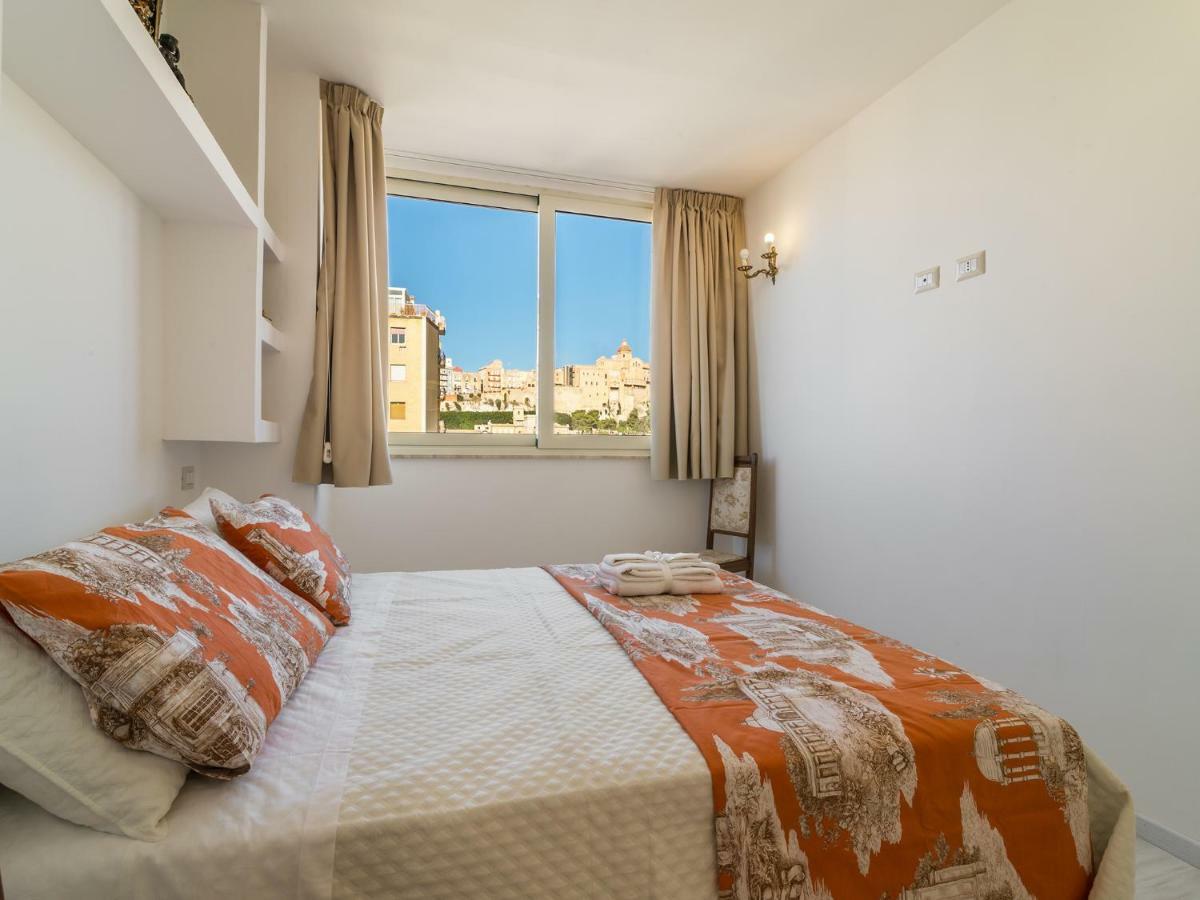 Sky And Sea Apartment Cagliari Exterior photo